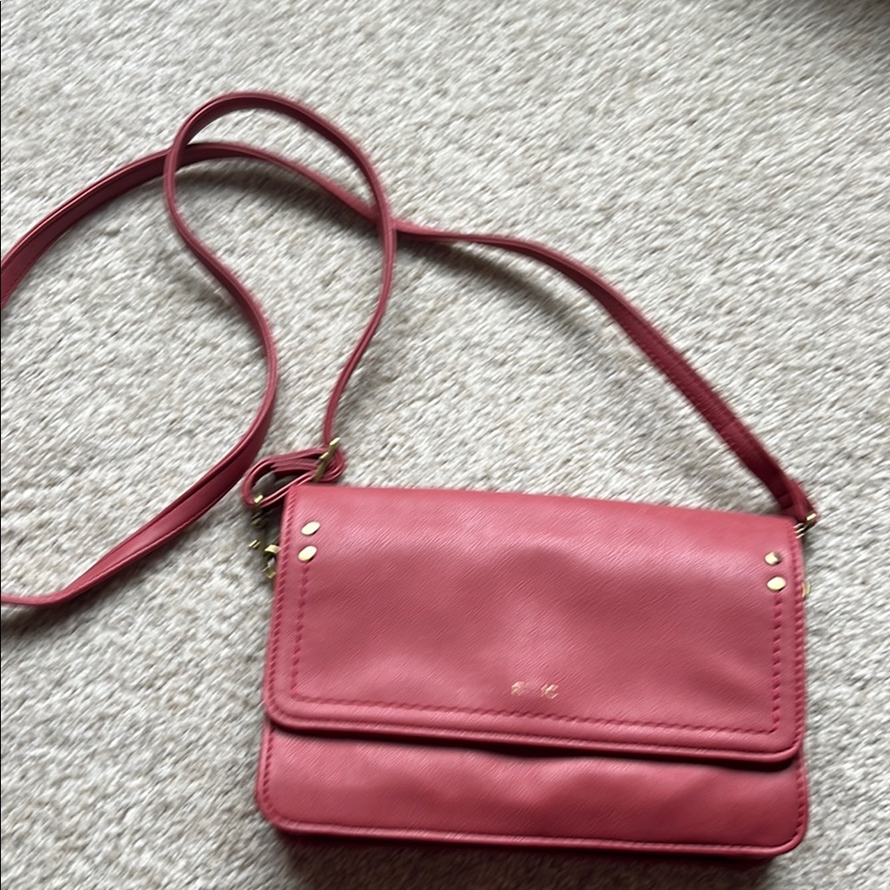 Elegant Pink Crossbody Bag - Picture 1 of 4